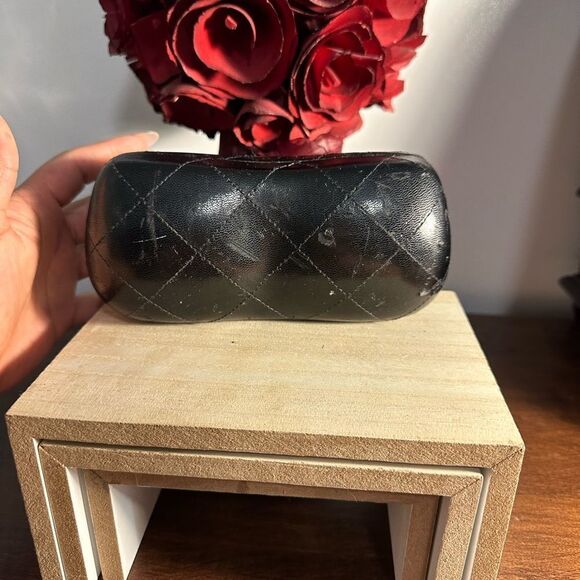 CHANEL VINTAGE SUNGLASSES BLACK CASE ONLY - Picture 3 of 8